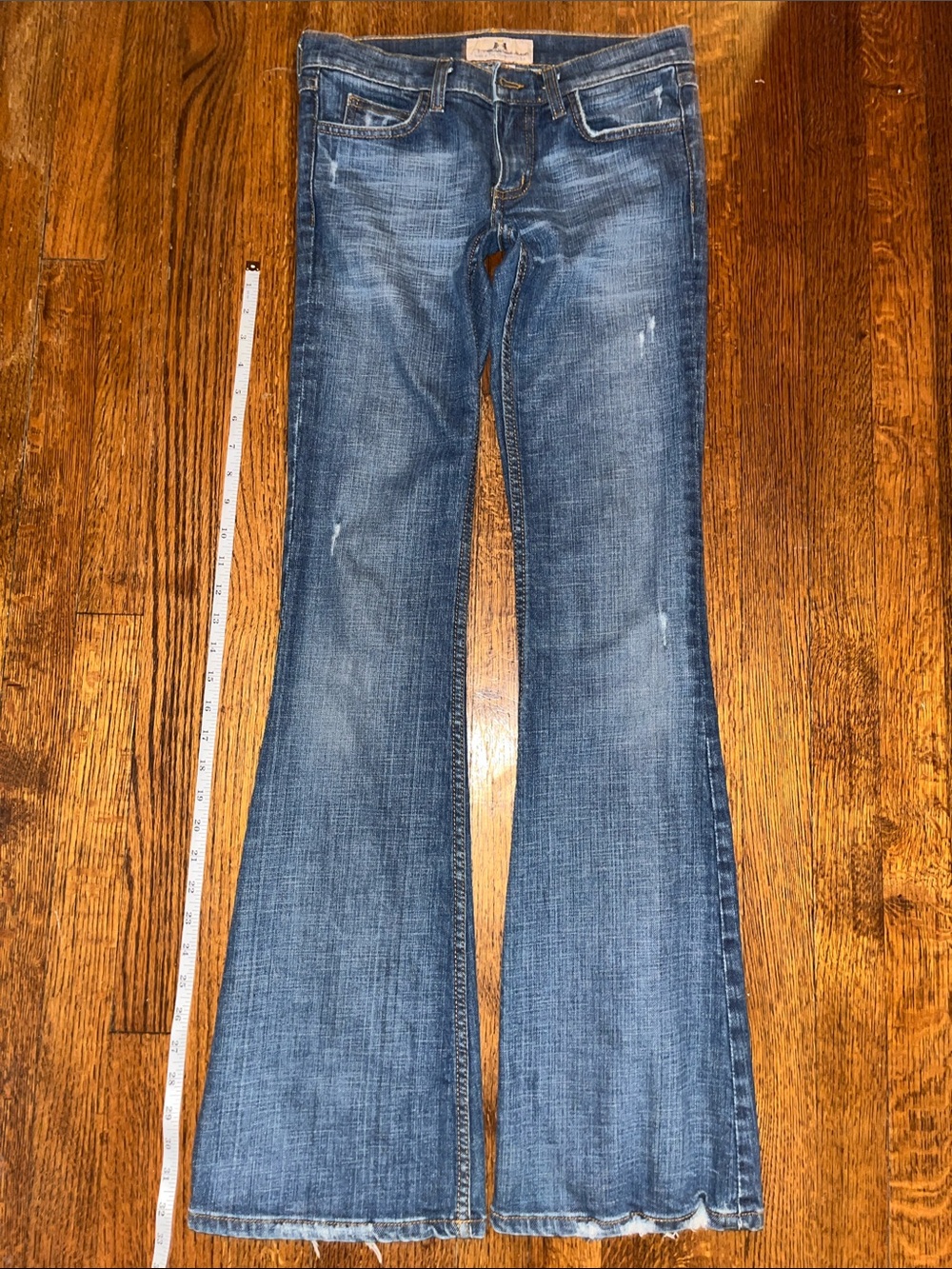 Vintage Juicy Couture | Medium Blue Flare Jeans